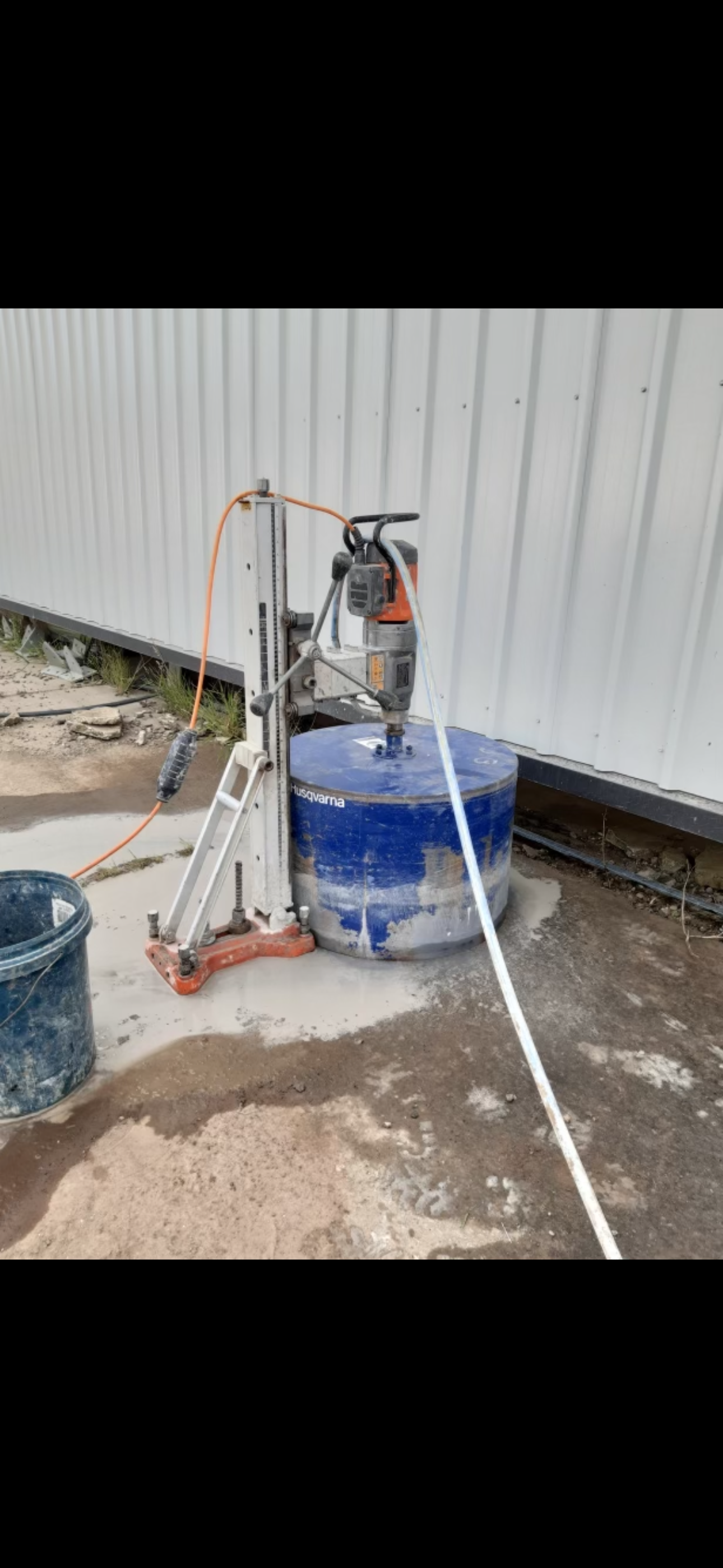 Core drilling equipment setup