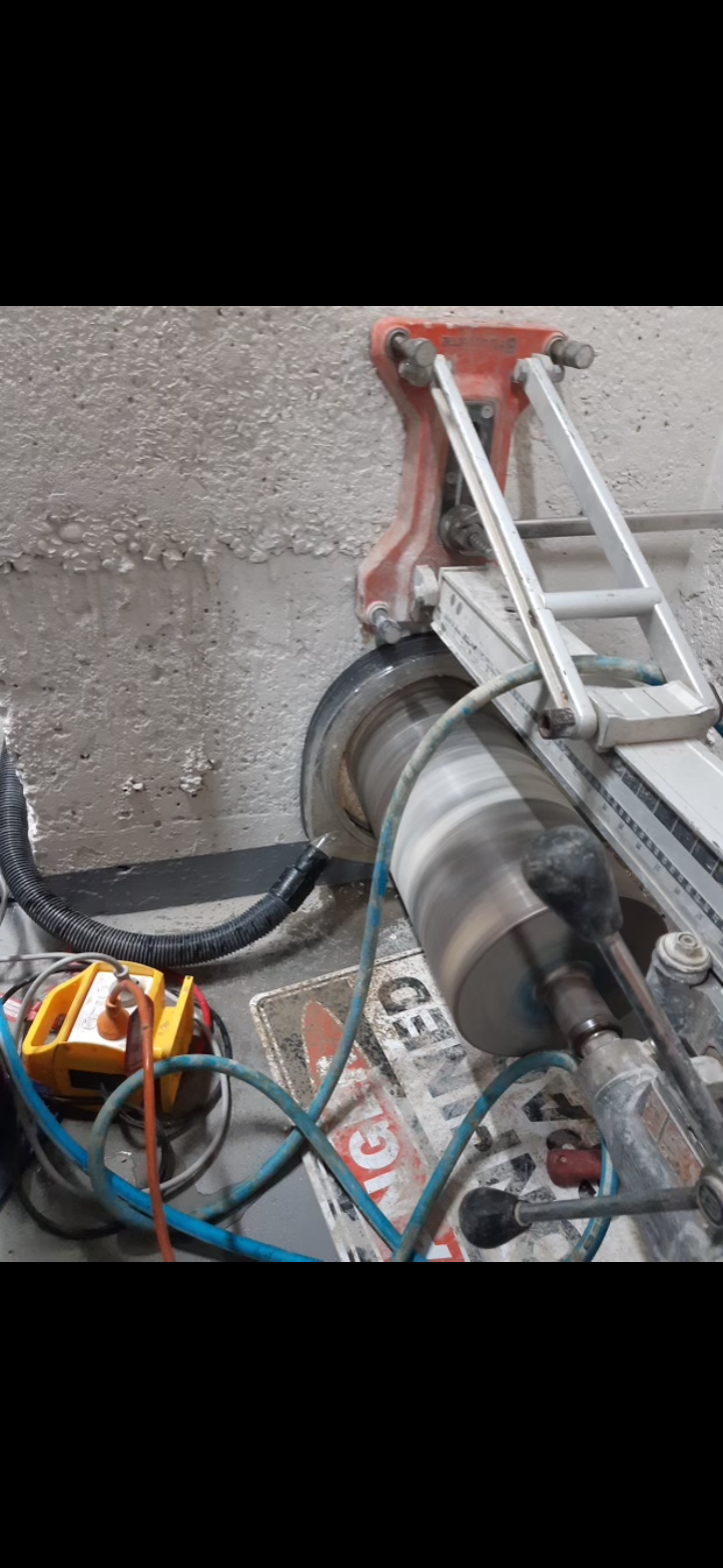 Precision drilling detail